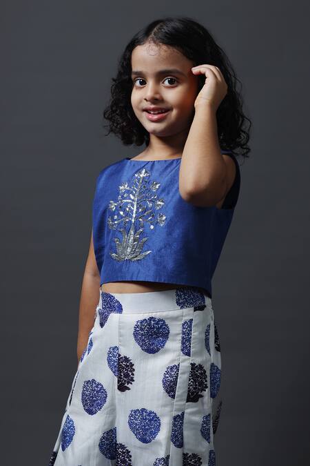 Buy_Thetaa_Blue Silk Mirrors, Embroidery Mukaish Crop Top And Pant Set _Online_at_Aza_Fashions