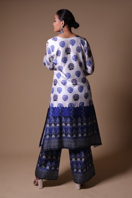 Shop_Thetaa_White Satin, Silk Stones Plunge Neck Asymmetric Floral Butta Printed Kurta Set _at_Aza_Fashions