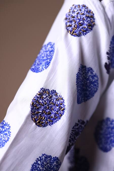 Shop Thetaa White Viscose, Silk, Cotton Embroidery Floral Butti Print Kurta And Pant Set Online at Aza Fashions Shop_Thetaa_White Viscose, Silk, Cotton Embroidery Floral Butti Print Kurta And Pant Set _Online_at_Aza_Fashions