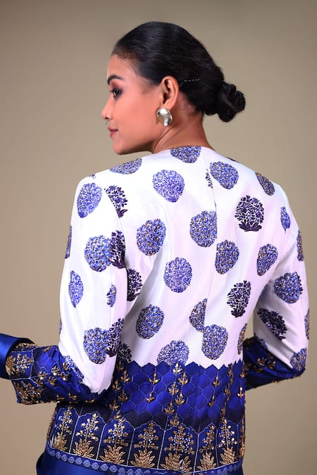 Shop_Thetaa_White Silk Embroidery Floral Butti Print Coat And Flared Pant _at_Aza_Fashions