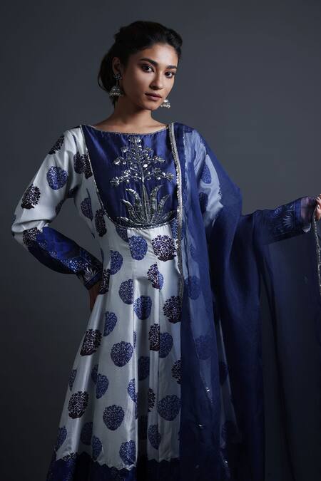 Thetaa_White Viscose, Organza, Embroidery Floral Butti Anarkali And Sharara Set _Online_at_Aza_Fashions