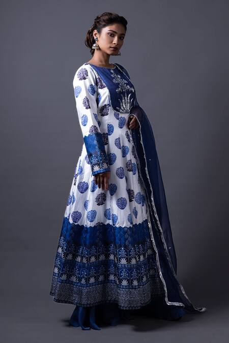 Buy_Thetaa_White Viscose, Organza, Embroidery Floral Butti Anarkali And Sharara Set 