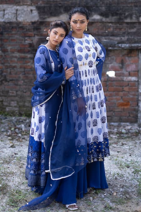 Thetaa_White Viscose, Silk Organza, Silk, Satin Floral Butti Anarkali Set With Dupatta _at_Aza_Fashions