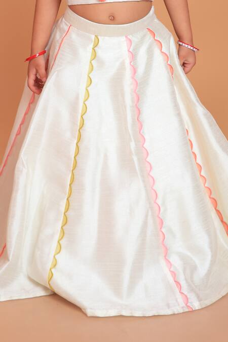 Buy_Turqidz By Shweta Aggarwal_Off White Silk, Net, Cotton Sequins, Beads, Lehenga Set With Floral Embroidery _Online_at_Aza_Fashions