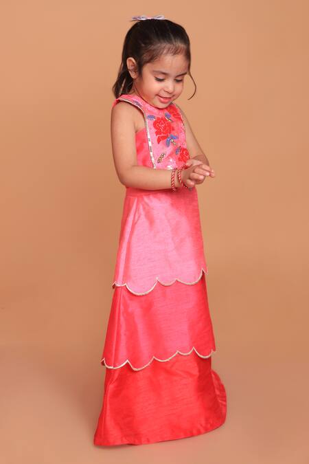 Buy_Turqidz By Shweta Aggarwal_Red Silk Embroidery, Sequins, Zari Layered Lehenga With Blouse _Online_at_Aza_Fashions