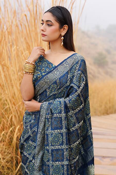 Buy Geroo Jaipur Blue Silk Embroidery Round Neck Bandhani Saree With Blouse Piece Online at Aza Fashions Buy_Geroo Jaipur_Blue Silk Embroidery Round Neck Bandhani Saree With Blouse Piece _Online_at_Aza_Fashions