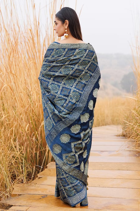 Geroo Jaipur Blue Bandhani Silk Saree With Blouse Piece 