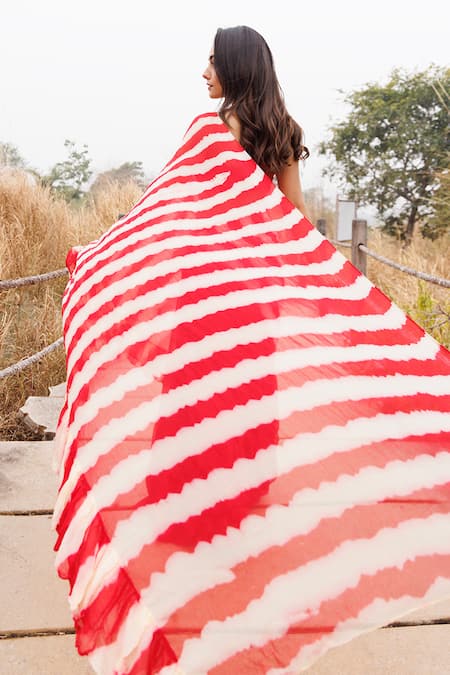 Geroo Jaipur Leheriya Pre-Stitched Saree With Unstitched Blouse Piece 