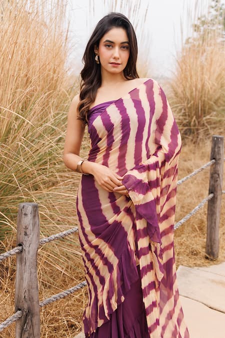 Geroo Jaipur_Wine Chiffon Ruffles Leheriya Pre-stitched Saree _Online_at_Aza_Fashions