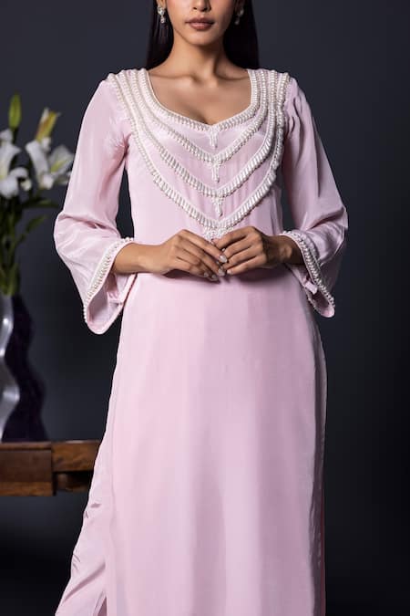 Shweta Dabas_Lilac Crepe, Silk Organza Pearls Collared Dewdrop A-line Kurta Pant Set _at_Aza_Fashions