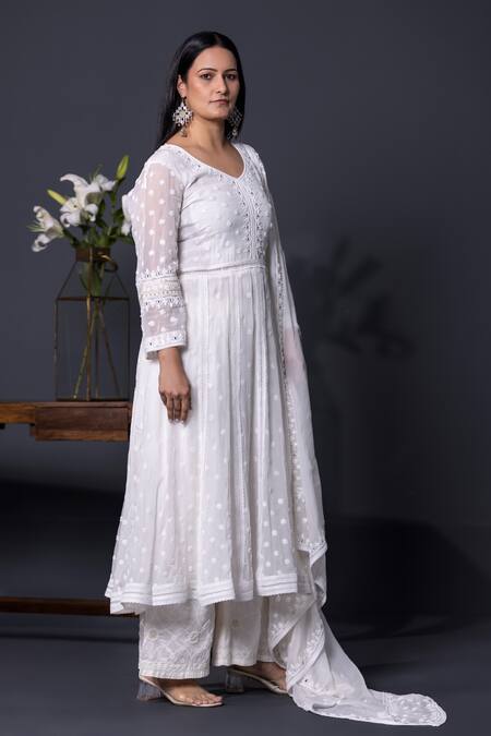 Shop_Shweta Dabas_White , Chanderi , Sequins, Lace, Bloom Anarkali Set _Online_at_Aza_Fashions