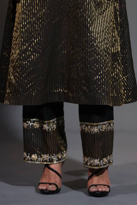 Shweta Dabas_Black Crepe, Silk Organza, Cotton Zari, Cut Work, Striped And Gold Kurta Set _at_Aza_Fashions