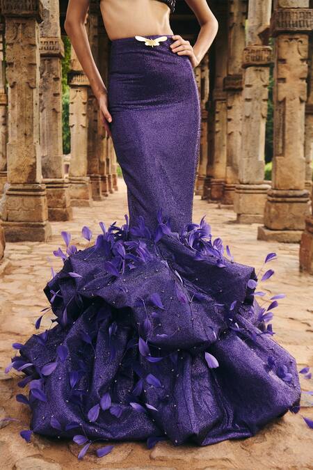 Buy_Itrh_Purple Crepe Stones, Feathers Square Neck Fish Cut Skirt Set With Tube Top
