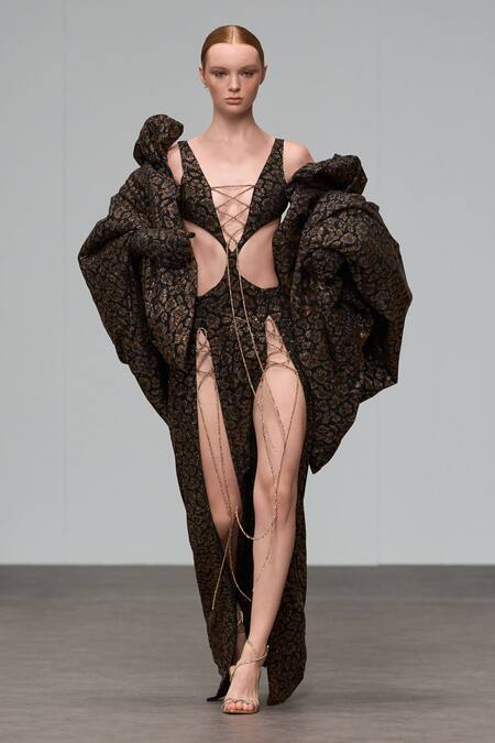 Buy Itrh Black Crepe Print Leopard Plunge Dress With Cape Online at Aza Fashions Buy_Itrh_Black Crepe Print Leopard Plunge Dress With Cape_Online_at_Aza_Fashions