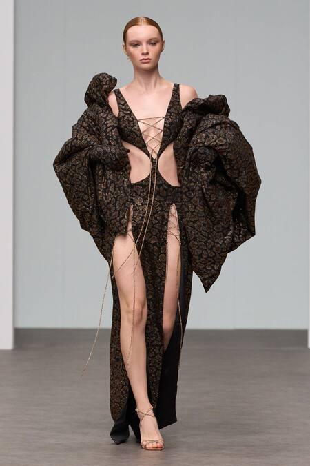 Shop Itrh Black Crepe Print Leopard Plunge Dress With Cape Online at Aza Fashions Shop_Itrh_Black Crepe Print Leopard Plunge Dress With Cape_Online_at_Aza_Fashions