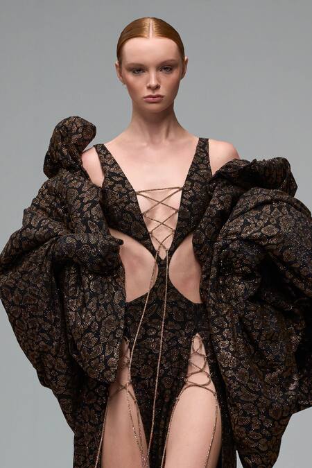 Itrh Black Crepe Print Leopard Plunge Dress With Cape at Aza Fashions Itrh_Black Crepe Print Leopard Plunge Dress With Cape_at_Aza_Fashions