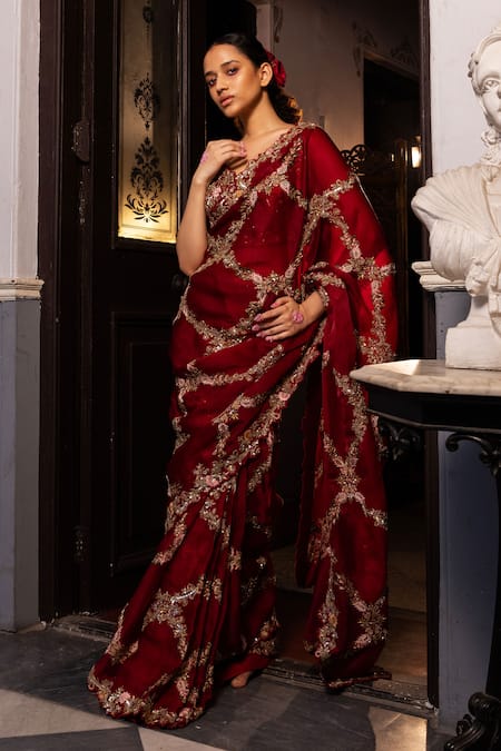 Ruceru Zardozi Floral Checkered Embroidered Saree With Blouse 