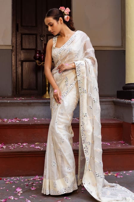 Ruceru Mirror Resham Embroidered Saree With Blouse 