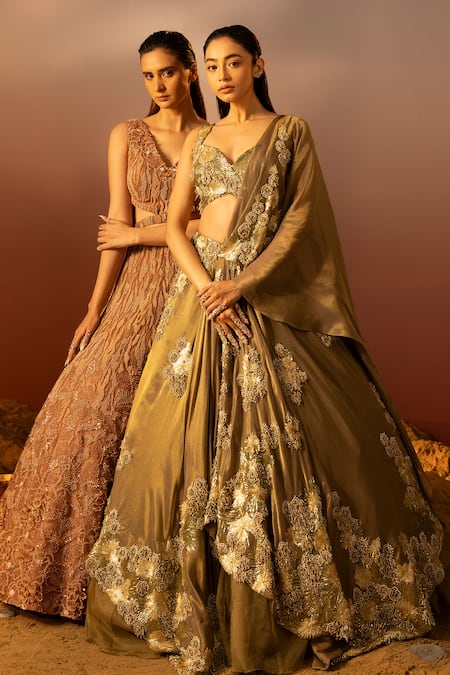 Ruceru Floral Hand Embroidered Lehenga Set 