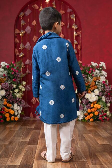 Shop Kirti Agarwal - Pret N Couture Blue Cotton, Silk Embroidery Bandhini Tie-dye Kurta Set at Aza Fashions Shop_Kirti Agarwal - Pret N Couture_Blue Cotton, Silk Embroidery Bandhini Tie-dye Kurta Set_at_Aza_Fashions