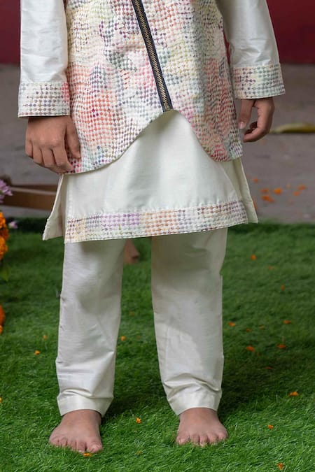 Buy_Kirti Agarwal - Pret N Couture_White Cotton, Silk Embroidery Thread Bundi Pant Set _Online_at_Aza_Fashions