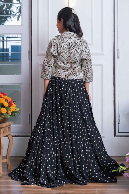 Kirti Agarwal - Pret N Couture Thread Embroidered Jacket Top & Lehenga Set 