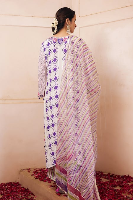 Maayera Jaipur Ogee Print Kurta Set 