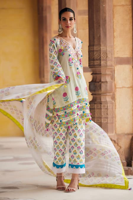 Maayera Jaipur Floral Gota Embroidered Kurta Set 