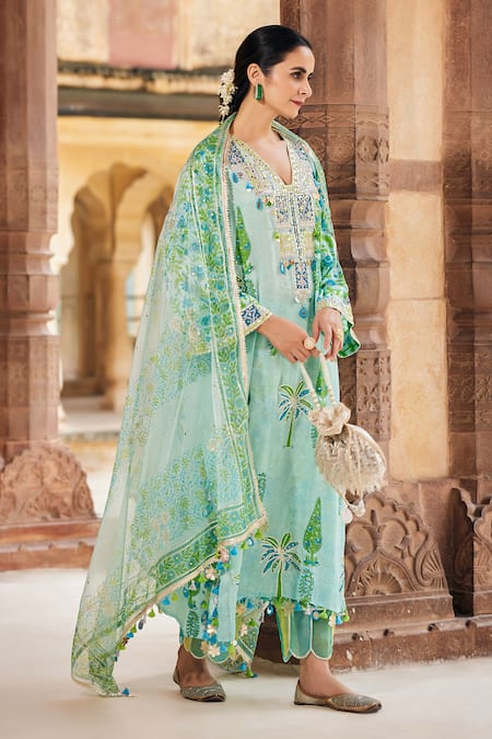 Maayera Jaipur Tropical Print Kurta Set 