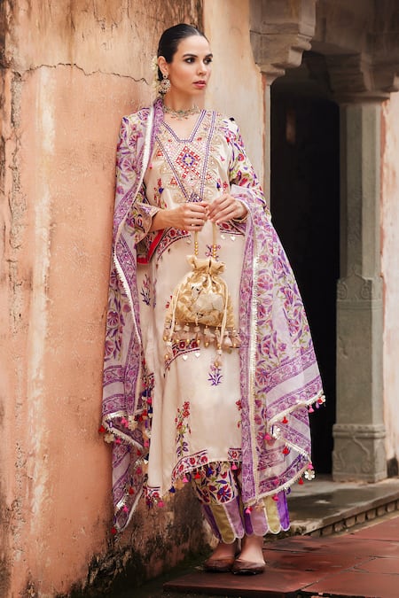 Maayera Jaipur Embroidered Bloom Print Kurta Set 