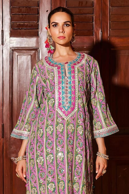 Buy_Maayera Jaipur_Green Silk, Crepe Embroidery, Gota Gardenia Bloom Printed Kurta And Pant Set _Online_at_Aza_Fashions