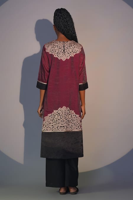 Taika By Poonam Bhagat Mukut Embroidered Tunic & Pant Set 