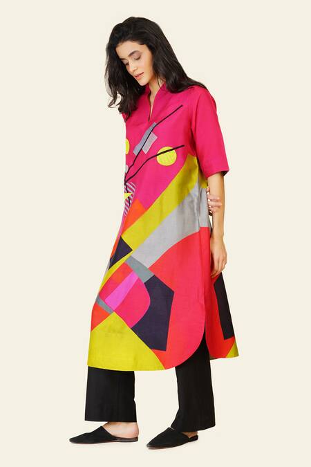 Taika By Poonam Bhagat Multi Color Silk Embroidery High Neck Geometric Resham Tunic at Aza Fashions Taika By Poonam Bhagat_Multi Color Silk Embroidery High Neck Geometric Resham Tunic _at_Aza_Fashions