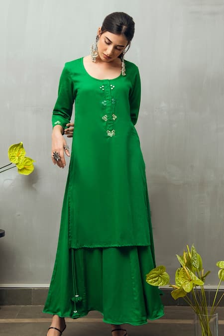 Gulaal_Green Cotton Satin Mirrors Round Neck Embroidered Kurta Set _Online_at_Aza_Fashions