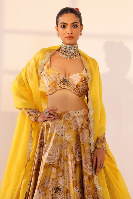 Shop_Sanam_Gold Velvet Lace, Embroidery Sweetheart Neck Botanical Print Lehenga Set _Online_at_Aza_Fashions