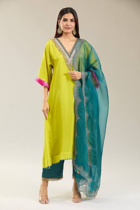 Rajiramniq Green Chiffon Sequins, Beads, Tassels, Embroidery V-neck Kurta Pant Set at Aza Fashions Rajiramniq_Green Chiffon Sequins, Beads, Tassels, Embroidery V-neck Kurta Pant Set_at_Aza_Fashions