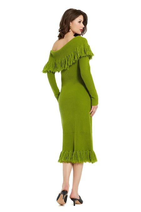 Shop Mac Duggal Green Kota Doria Fringe Off-shoulder Off Knitted Dress at Aza Fashions Shop_Mac Duggal_Green Kota Doria Fringe Off-shoulder Off Knitted Dress _at_Aza_Fashions