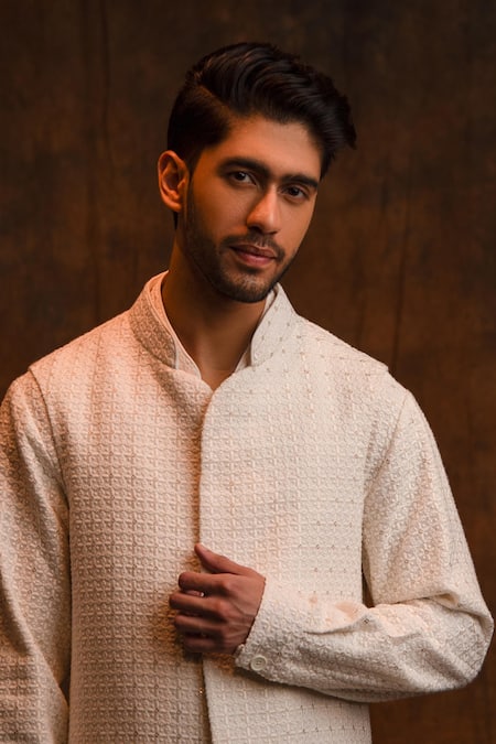 Buy_Char Chaand_Ivory Cotton, Silk Embroidery Chikankari Bundi And Kurta Set_Online_at_Aza_Fashions