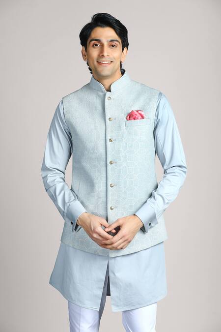 Buy Char Chaand Blue Cotton, Linen, Satin Geometric Bundi Set With Solid Kurta Buy_Char Chaand_Blue Cotton, Linen, Satin Geometric Bundi Set With Solid Kurta