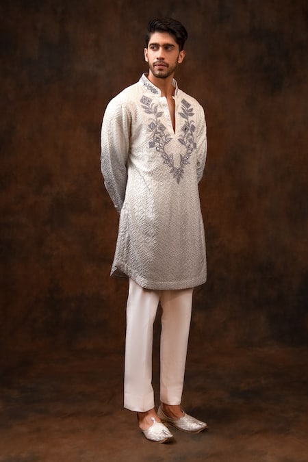 Char Chaand Off White Silk Embroidery Ombre Chikankari Mirror Kurta Online at Aza Fashions Char Chaand_Off White Silk Embroidery Ombre Chikankari Mirror Kurta _Online_at_Aza_Fashions