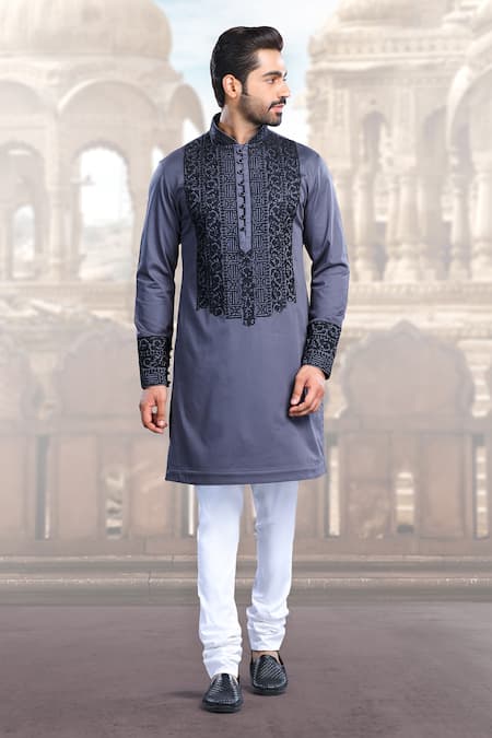 Char Chaand_Gray Linen, Satin Embroidery Gul Thread Kurta _Online_at_Aza_Fashions