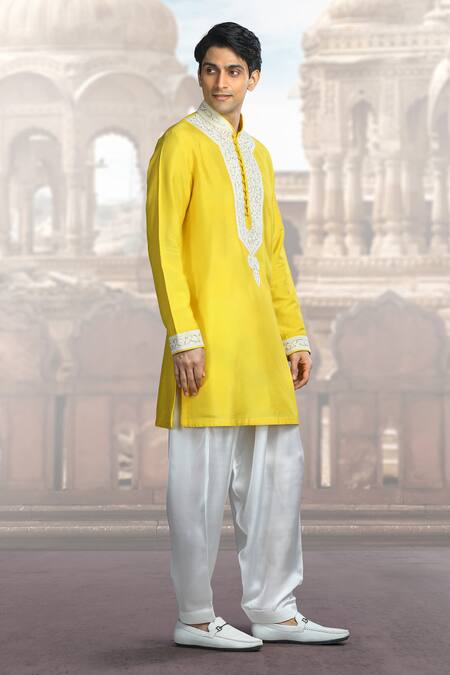 Buy Char Chaand Yellow Silk Sequins Kiran Dori Embroidered Kurta Online at Aza Fashions Buy_Char Chaand_Yellow Silk Sequins Kiran Dori Embroidered Kurta _Online_at_Aza_Fashions