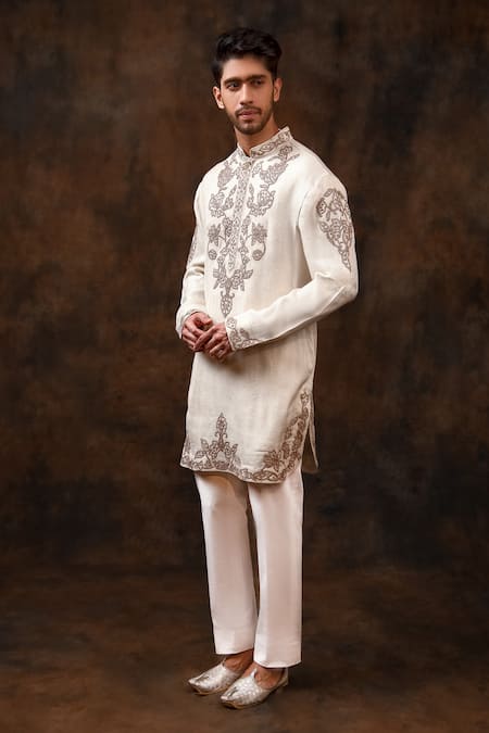 Char Chaand_Ivory Silk Pearls, Zari Floral Embroidered Kurta _Online_at_Aza_Fashions
