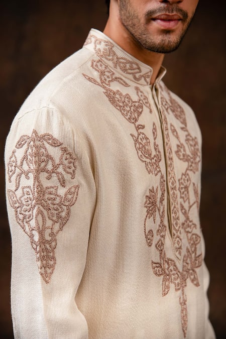 Char Chaand_Ivory Silk Pearls, Zari Floral Embroidered Kurta _at_Aza_Fashions