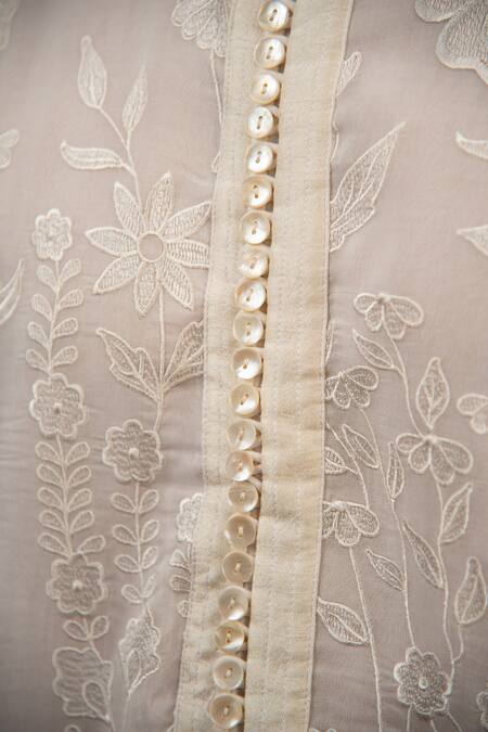 Shop Char Chaand White Silk Embroidery Floral Chikankari Kurta Online at Aza Fashions Shop_Char Chaand_White Silk Embroidery Floral Chikankari Kurta_Online_at_Aza_Fashions