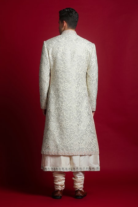 Char Chaand Floral Zari Embroidered Sherwani Set 