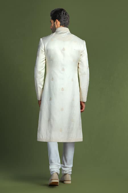 Char Chaand Floral Embroidered Sherwani Set 