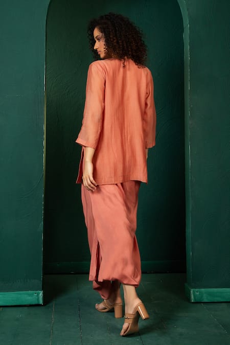 Oshi By Shikha Pink Pearl Embroidered Kurta & Draped Skirt Set 