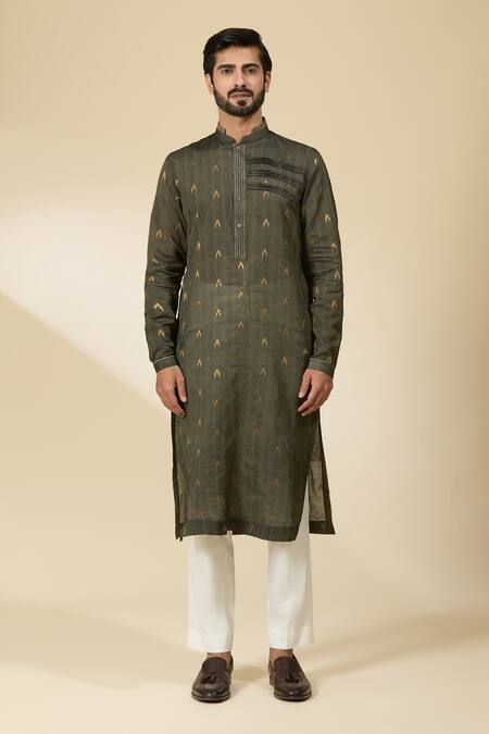 Ankita Shahabadi_Green Silk Ikat Woven Kurta _Online_at_Aza_Fashions