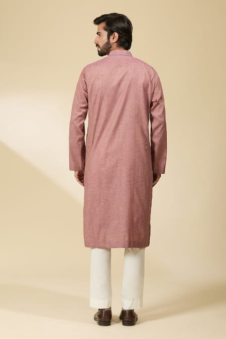 Ankita Shahabadi Thread Embroidered Mandarin Collar Kurta 